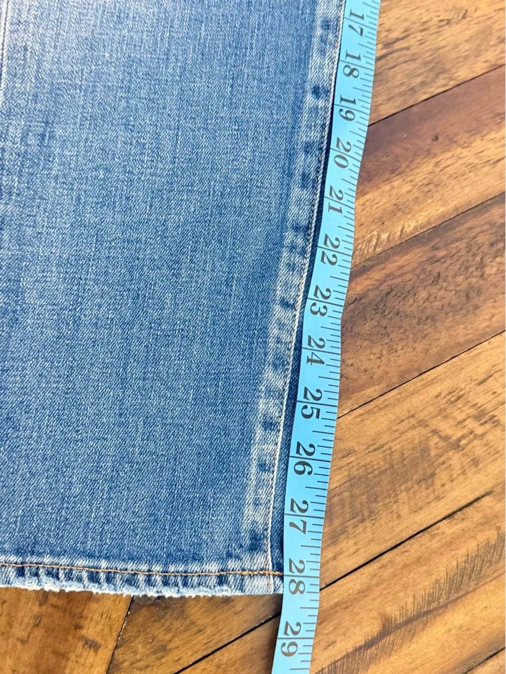Moussy Blue Mid-Rise Cropped Slim Jeans - Picture 12 of 12